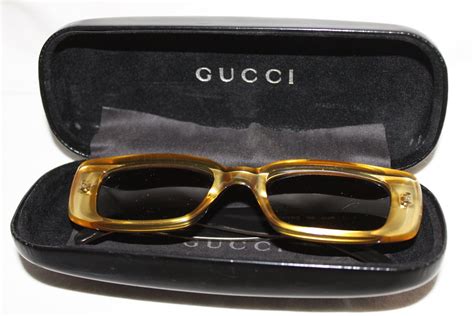 gucci sunglasses retro.